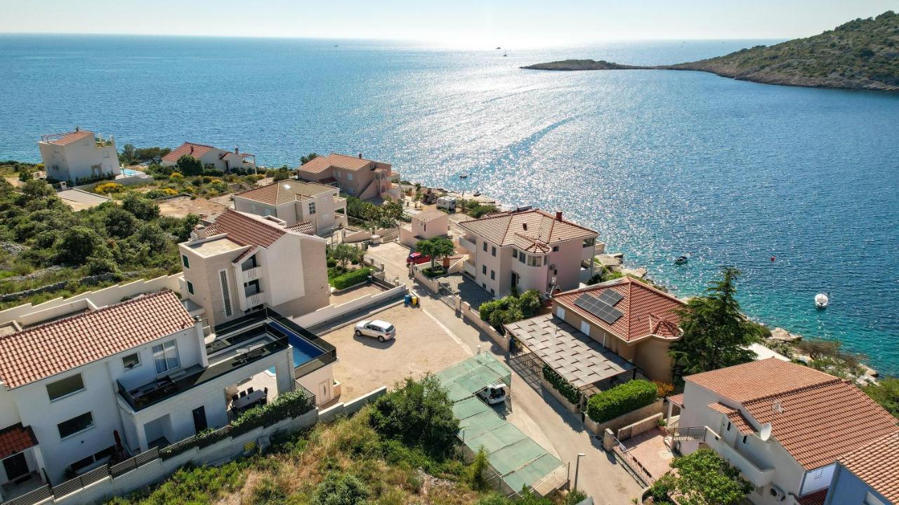 Villa Le Soleil Rogoznica  Exterior photo